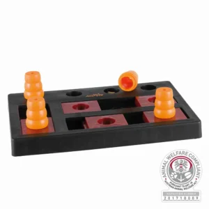 Juego de inteligencia para perros Dog Activity Chess Nivel 3 con piezas móviles para liberar premios, estimulación mental avanzada.