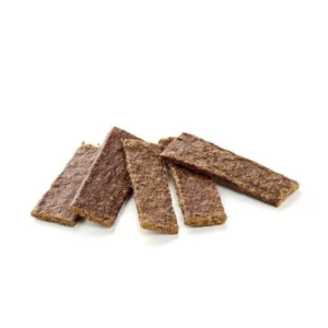Filetes de ciervo deshidratado para perros de la marca Kauartikel, snack natural hipoalergénico rico en proteínas.